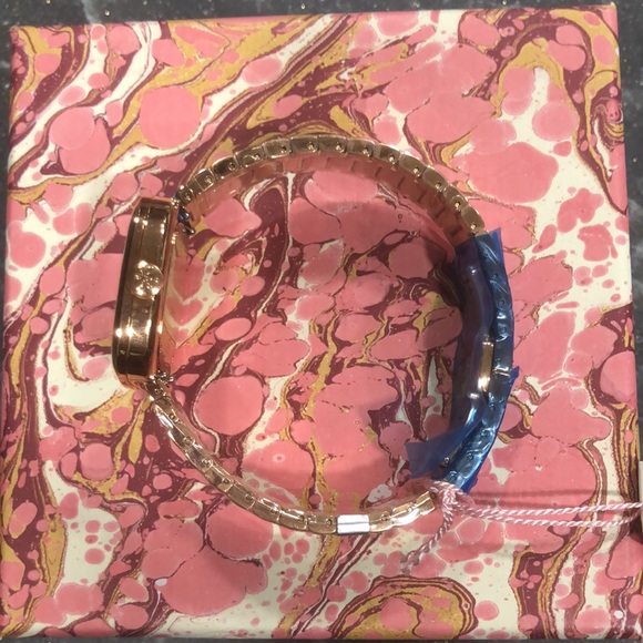 Gomelsky Eppie Sneed Steel MOP Dial Quartz Ladies - Picture 9 of 9